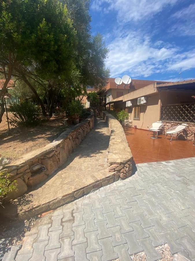 Aparthotel Le Stanze Del Mare Golfo Aranci Zewnętrze zdjęcie