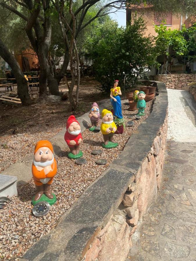 Aparthotel Le Stanze Del Mare Golfo Aranci Zewnętrze zdjęcie